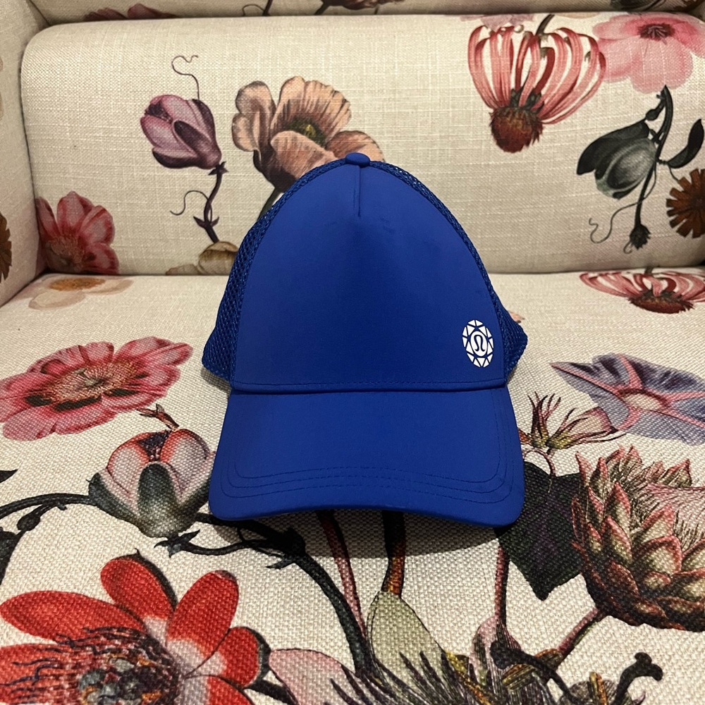 lululemon Limited Edition Seawheeze 2018 Trucker Hat